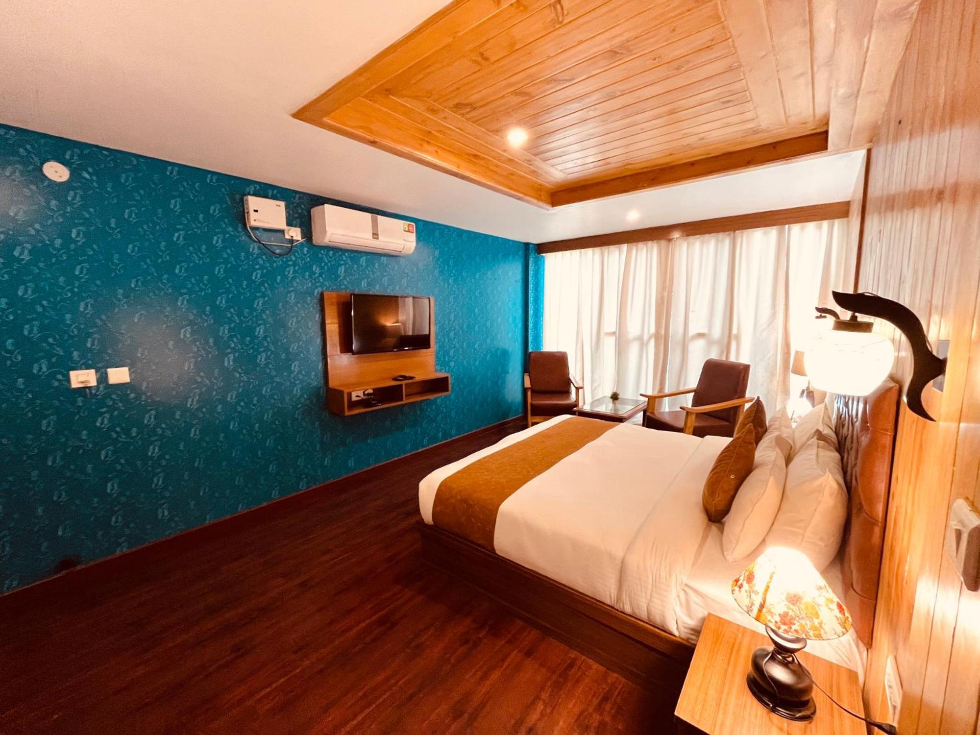 Tata Vista Resort Mall Road Manali - Centrally Heated & Air Cooled Exterior foto
