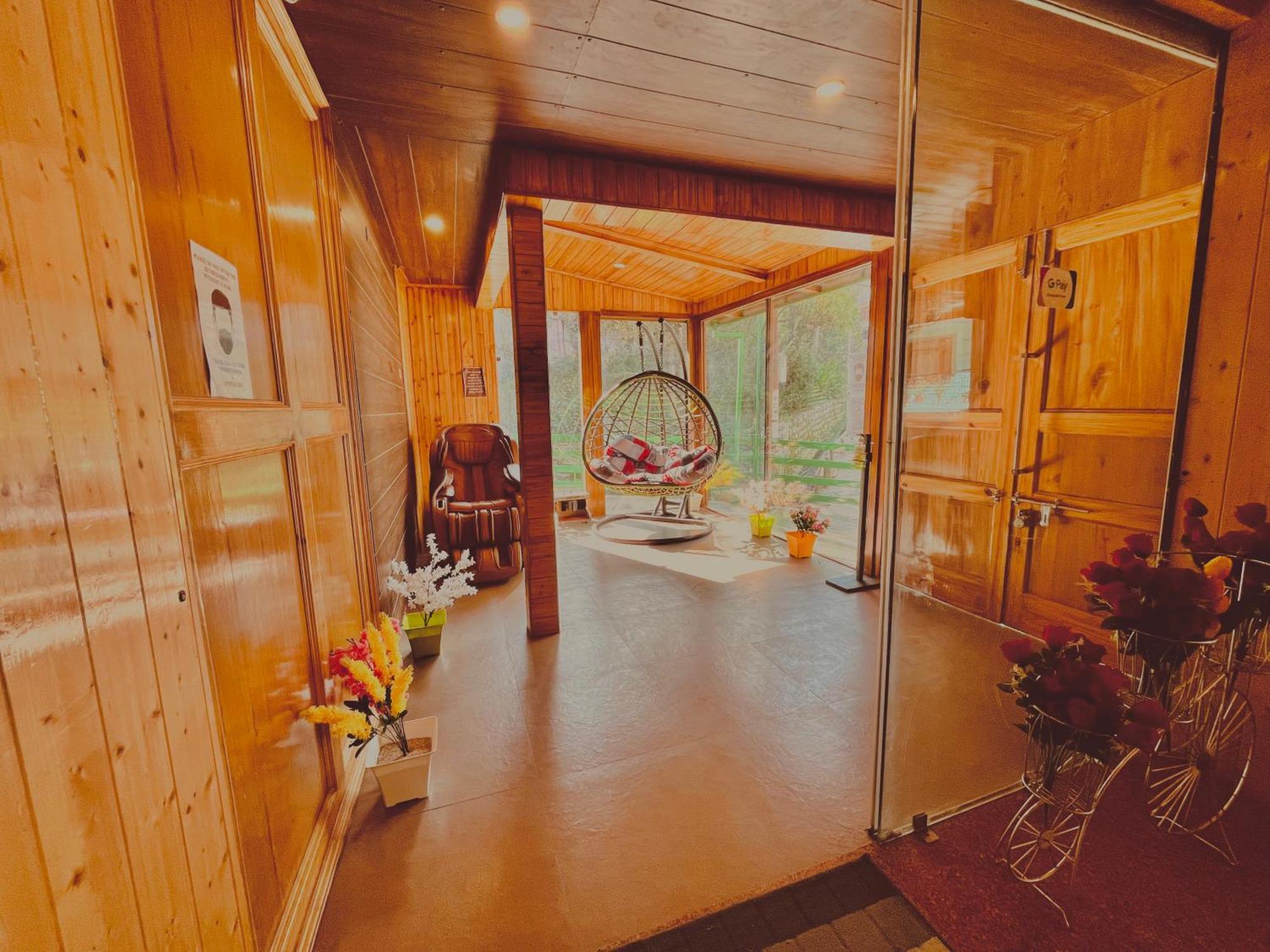 Tata Vista Resort Mall Road Manali - Centrally Heated & Air Cooled Exterior foto